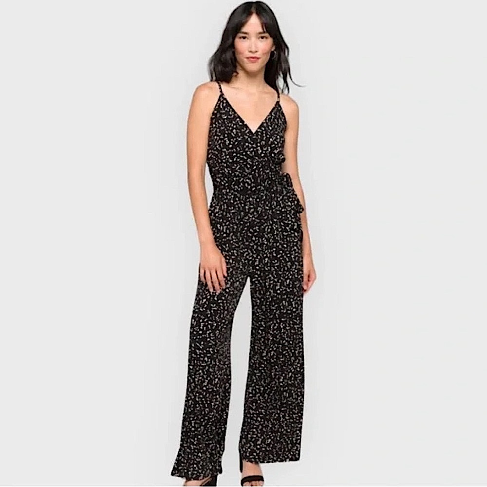 Kaileigh Black and White Jumpsuit with V-Neck and Palazzo Pants